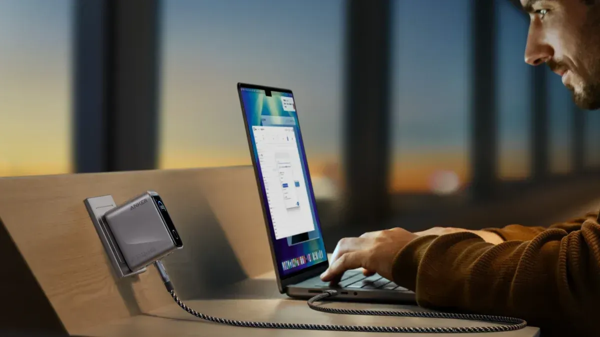 Anker 160W: Charger Ringkas untuk yang Nggak Mau Bawa Adaptor Laptop Lagi